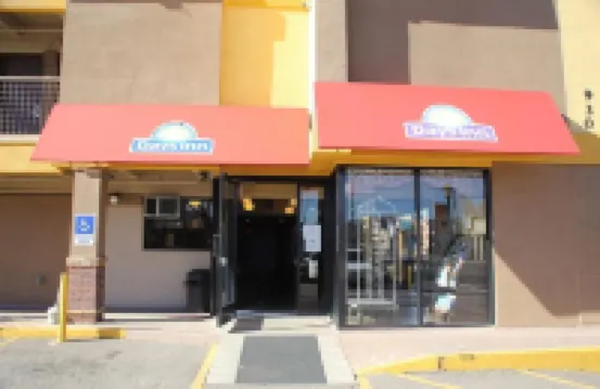 Days Inn by Wyndham Denver Downtown Hotels near Denver Museum of Nature & Science