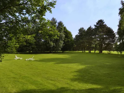 Novotel Paris Charenton le Pont Hotel dekat BAYARD UCPA Vincennes Equestrian Center