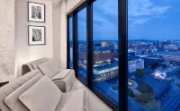 Hyatt Regency Birmingham - Romantic