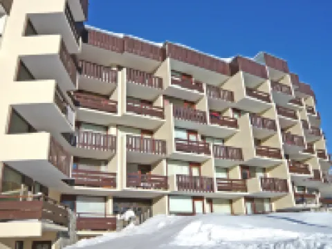 Le 2100 A et B (Lavachet)