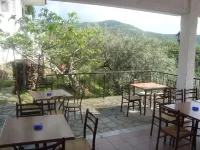 Guesthouse Arsenis Hotels in Trikala