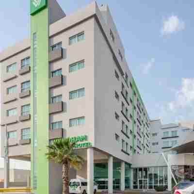 HS Hotsson Smart Leon Centro Max Hotel Exterior