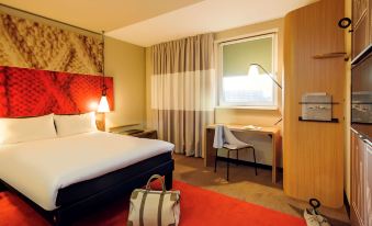 Ibis Hamburg City - Housity