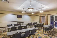 La Quinta Inn & Suites by Wyndham Sebring Hotels in Sebring