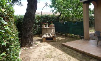 Tourist Furniture Garden Level