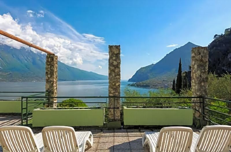 Centro Vacanze La Limonaia Limone Sul Garda Latest Price Reviews Of Global Hotels 2021 Trip Com