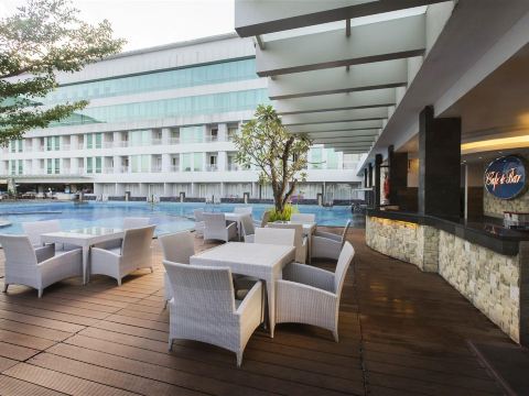 CLARO HOTEL MAKASSAR