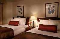 Coast Wenatchee Center Hotel