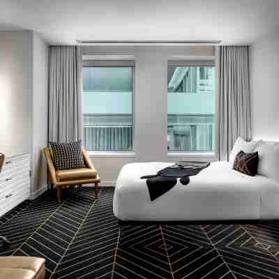 W Montreal Rooms