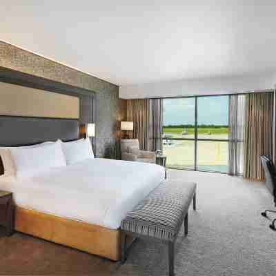 Legend Hotel Lagos Airport, Curio Collection by Hilton Rooms