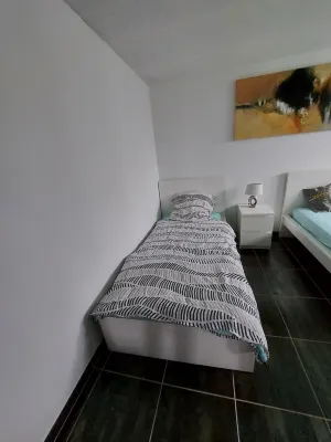 Lovely Luxury Apartement with Private Entrance in Luxembourg - 3 звезды