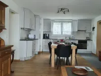 Elfe - Apartments: Apartment for 6 Guests with Patio Hotels in Emmetten