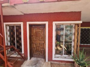 Excellent House in The Center of Merida with Parking, a C, Tv, Wifi