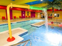 Comfort Suites Regina - Kolam Renang