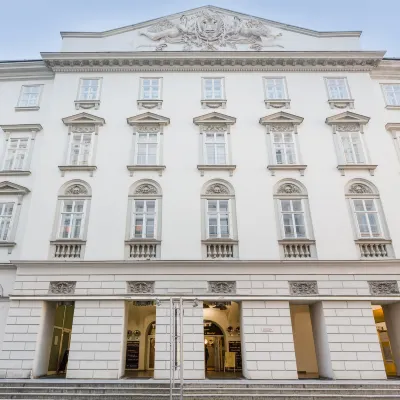 Ruby Lissi Hotel Vienna by IHG 슈타트파크 주변 호텔