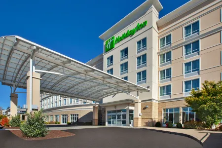 Holiday Inn Morgantown - University Area Отели в г. Моргантаун