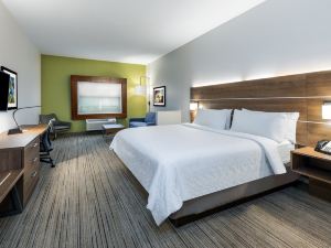 Holiday Inn Express & Suites Junction