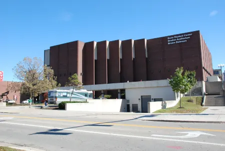 Holiday Inn Express & Suites Bloomington - Normal Отели в г. Нормал