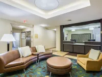Candlewood Suites VIRGINIA BEACH TOWN CENTER by IHG Hotels near Sandler Center