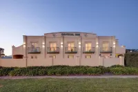 Crystal Inn