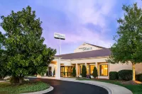 Best Western Spartanburg Northwest Hotels in Valley Falls