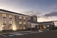 Country Inn & Suites by Radisson, Erie, PA - 2-Star