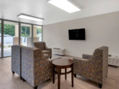 聖彼得斯堡騎士酒店 皮尼拉斯縣酒店