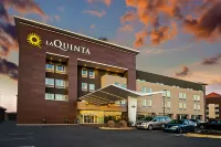 La Quinta Inn & Suites by Wyndham Tuscaloosa  University