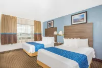 Travelodge by Wyndham威廉斯大峽谷飯店 - 游泳池