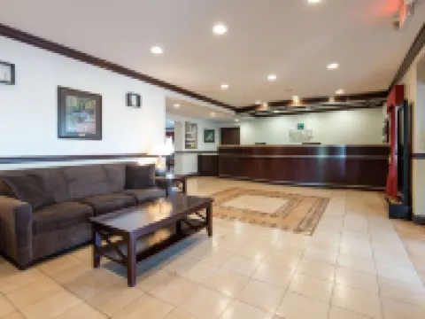 ควอลิตี้ อินน์แอนด์สวีทส์ เควกเกอร์ทาวน์ - แอลเลนทาวน์ โรงแรมในBucks County