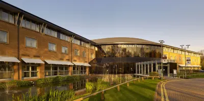 DoubleTree by Hilton Nottingham-Gateway Hotels near Arboretum