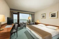 Maritim Hotel Bellevue Kiel Hotels in der Nähe von Tiergehege Uhlenkrog