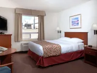 Super 8 by Wyndham Caraquet Hotels in Gloucester County