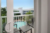 Hilton Garden Inn Miami - Brickell / Near Key Biscayne, FL - Yüzme Havuzu