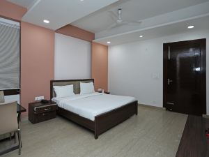 OYO 73780 Hotel Pravin Executive