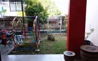 Homestay Tegal Kota by Simply Homy Hotels in South Tegal
