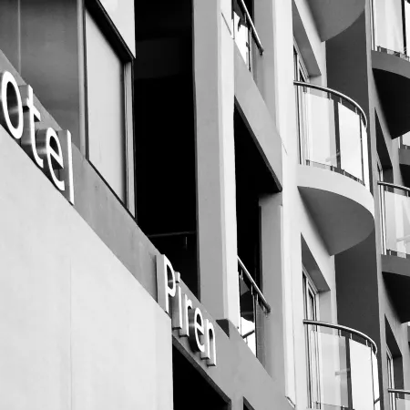 Hotel Piren Отели в г. Вьедма