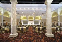 The Queens Hotel Hotels in Leeds