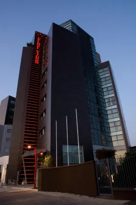 호텔 포 유 세르누스코 술 나비글리오 멜조 호텔