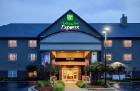 Holiday Inn Express & Suites GREEN BAY EAST by IHG