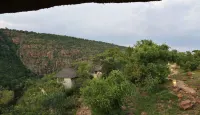 Clifftop Exclusive Safari Hideaway - Bjergudsigt