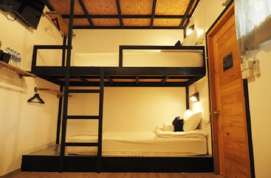 Sweet Box Bed and Breakfast