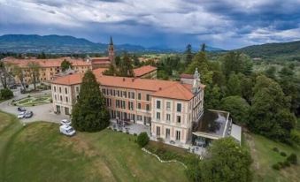 Hotel Villa Borghi