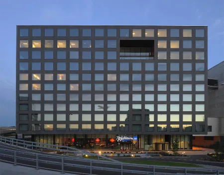 Radisson Blu Hotel, Zurich Airport Отели в г. Цюрих