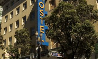 HI San Francisco Downtown Hostel
