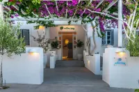 Milos Bay Suites - 3-Star