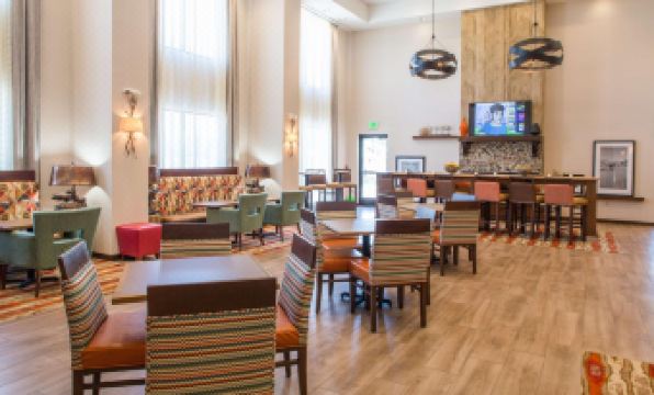 Hampton Inn & Suites Whitefish, MT