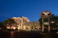 Hampton Inn Shrewsbury - parking