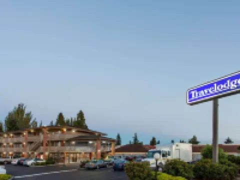Econo Lodge Edmonds North Seattle Hotels in Edmonds