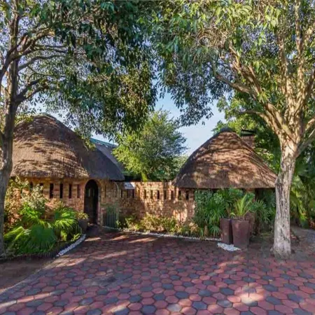 La Mer Lodge